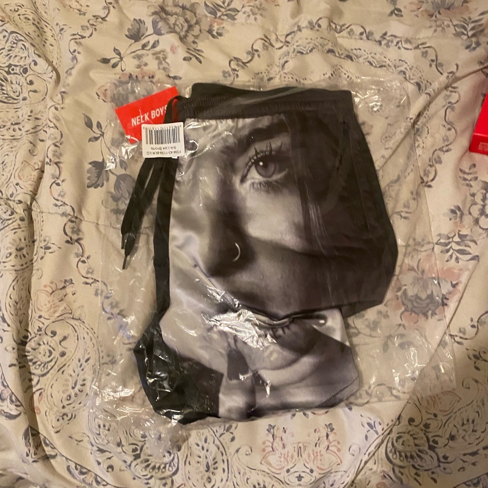 Full Send Shorts - Picture 2 of 2